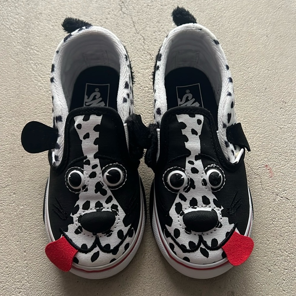 Toddler vans NEW size 9.5